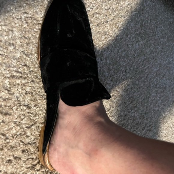Free People At Ease Velvet Mules - Picture 5 of 6